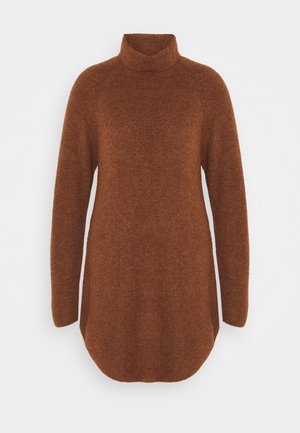 Bruine, langemouwen trui met een col. Gemaakt van textuur gebreide stof met een licht gebogen zoom en geribbelde details bij de nek en manchetten.