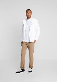 Lyle & Scott ZIP THROUGH JACKET - Casaco de verão - white