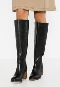 Vagabond Botas - black