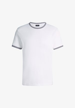 Wit T-shirt met korte mouwen en zwarte dubbele streep langs de kraag en mouwzomen, met een klein logo op de borst.
