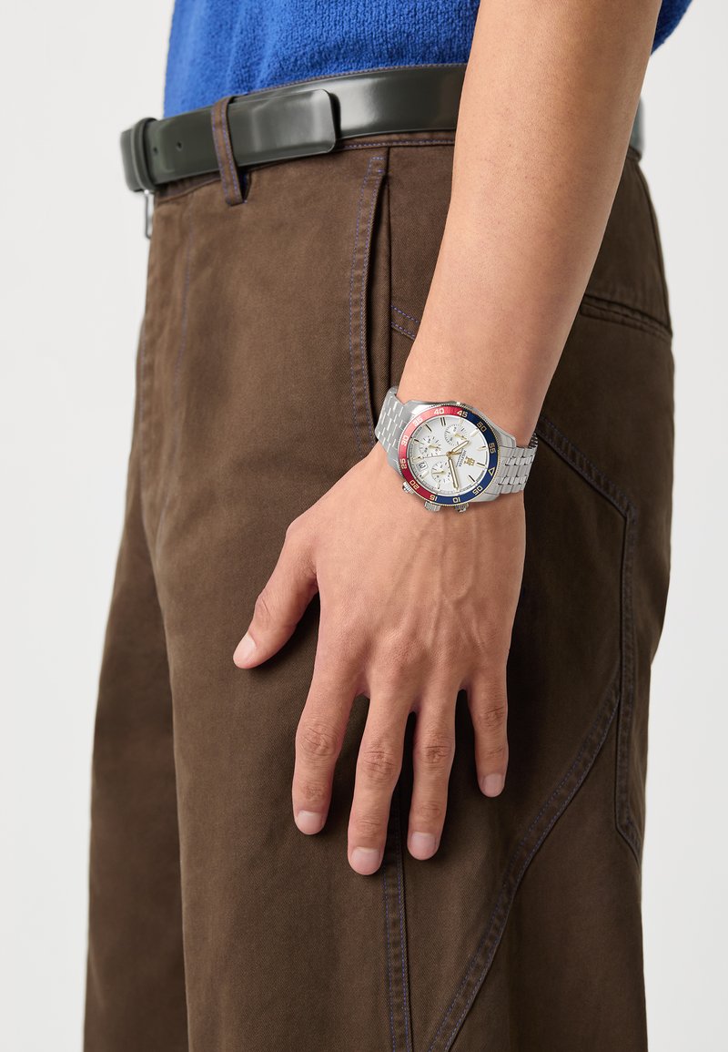 Tommy Hilfiger Montre à aiguilles - silver-coloured
