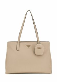 Sac fourre-tout beige avec longues poignées, en matériau synthétique texturé, fermeture zippée sur le dessus, accent logo et petite pochette détachable sur le côté.