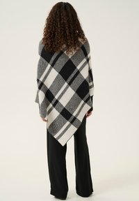 Cream LIVIA PONCHO - Pulover - black white check