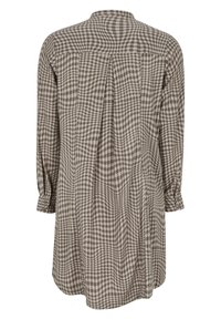 Robe chemise à manches longues beige et marron à carreaux avec poignets boutonnés et détail plissé dans le dos.