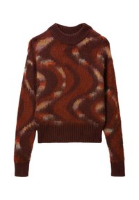Pull marron avec un col montant, présentant un motif ondulé dans des teintes de rouille, crème et marron foncé. Tricot doux et texturé avec des poignets côtelés.