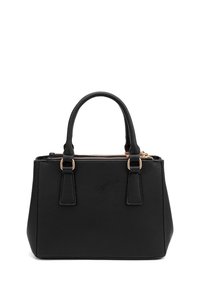 Borsa a tracolla in pelle nera con una forma strutturata, doppi manici corti, accessori in tono oro e chiusura a zip. Superficie testurizzata con grana visibile.