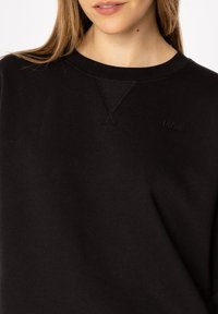 Lee Cooper SANTI czarny