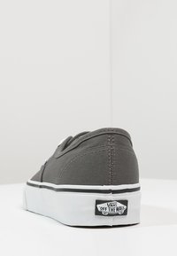 Vans Skeittikengät - beige