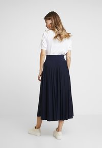 Anna Field Petite Saia evasé - dark blue