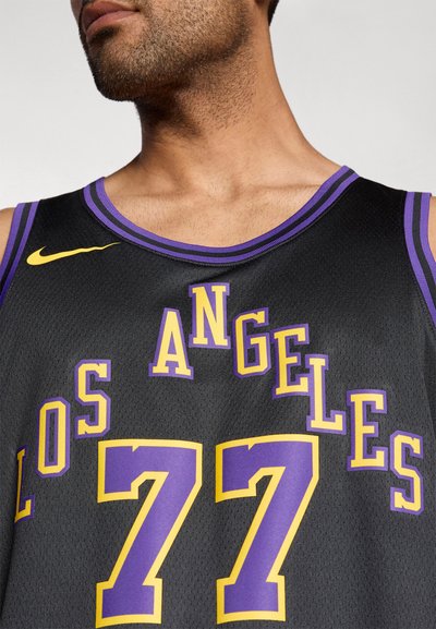 Maillot Nike Classic Edition de Ja Morant aux Grizzlies : quand le futur et le passé des Oursons sont réunis dans un beau jersey