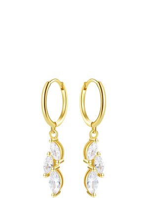 Pendientes de aro dorados con tres gemas transparentes de corte marquesa colgando en una disposición vertical en cada pendiente.