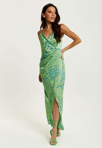 Liquorish ANIMAL PRINT WRAP - Maxi dress - multicoloured
