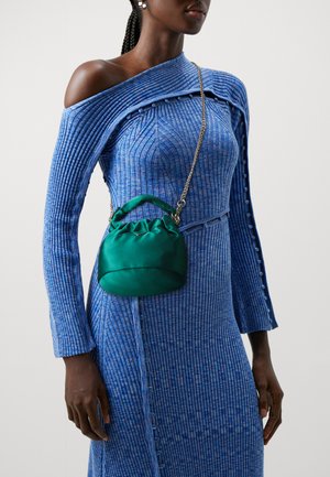 Guess, TWILLER - Τσάντα χειρός - green