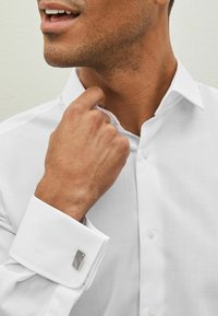 Next TEXTURED DOUBLE CUFF - Skjorter - white
