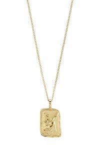 Un collier en or avec un pendentif en forme de rectangle, doté d'un design texturé et d'un relief complexe, suspendu à une chaîne maillée.