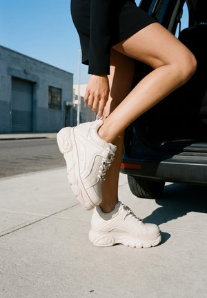 Buffalo, CORIN - Sneakers - beige/white
