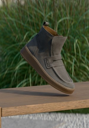Gabor, Platform ankle boots - taupe
