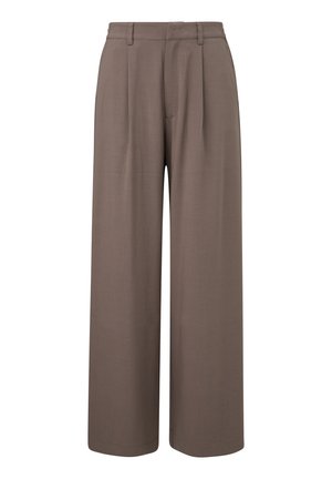 Taupekleurige broek met wijde pijpen, lussen voor een riem, voorplooien en een hoge taille, afgebeeld tegen een witte achtergrond.