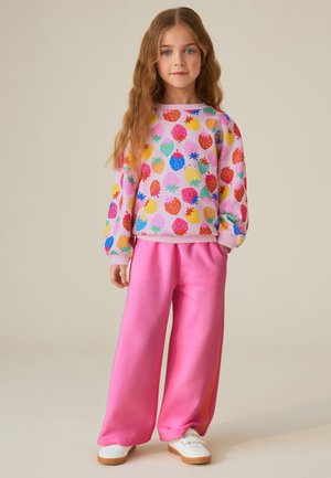 Little Bird, REGULAR FIT - SWEAT AND JOGGERS HEART SET  - Dressikomplekt - rainbow strawberry