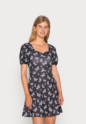 ONLTHEA FEVER PUFF DRESS - Sukienka z dżerseju - black butterfly