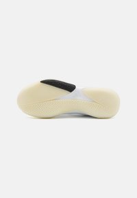 adidas Performance SUBZONE - Obuća za košarku - footwear white/core black