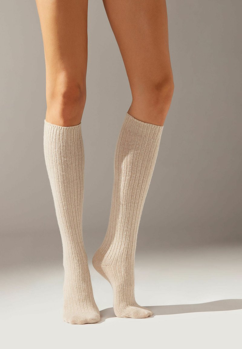 Calzedonia RIBBED LONG - Kniestrümpfe - grau light natural