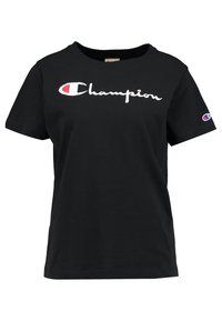 Sort bomulds t-shirt med et hvidt broderet "Champion" logo på forsiden og et lille logo patch på venstre ærme. Korte ærmer.