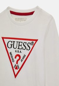 Guess LOGO-DREIECK - Pikkade varrukatega topp - weiß