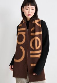 Non selezionato, cioccolate lab/lion