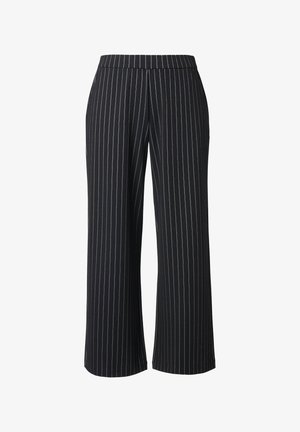 Schwarze, weite Hose mit weißen Nadelstreifen, aus einem glatten Stoff gefertigt. Verfügt über einen flachen Bund und eine bodenlange, fließende Silhouette.