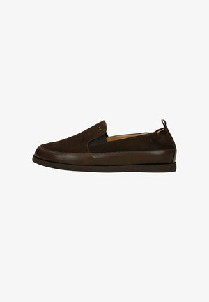 Wojas, PÓŁBUTY DAMSKIE - Chaussons - brown