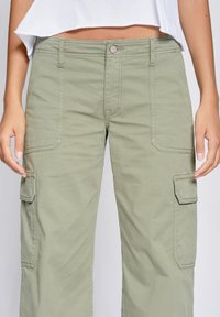 Gang Kapsáče - khaki