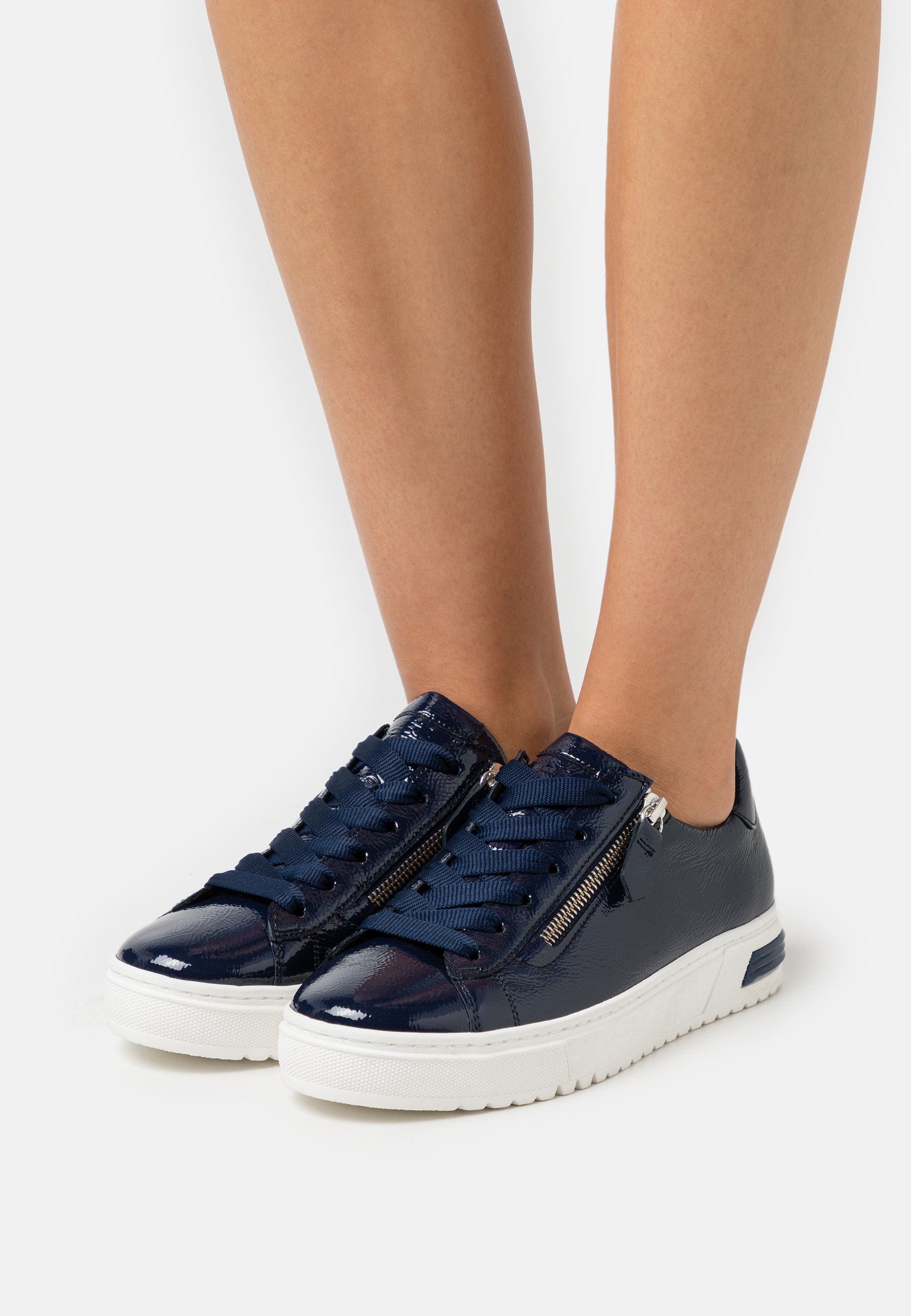gabor trainers navy