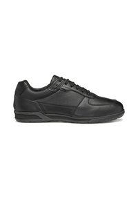 Sneaker in pelle nera con punta arrotondata, chiusura a lacci, colletto imbottito e suola in gomma testurizzata, con sottili dettagli di cucitura.