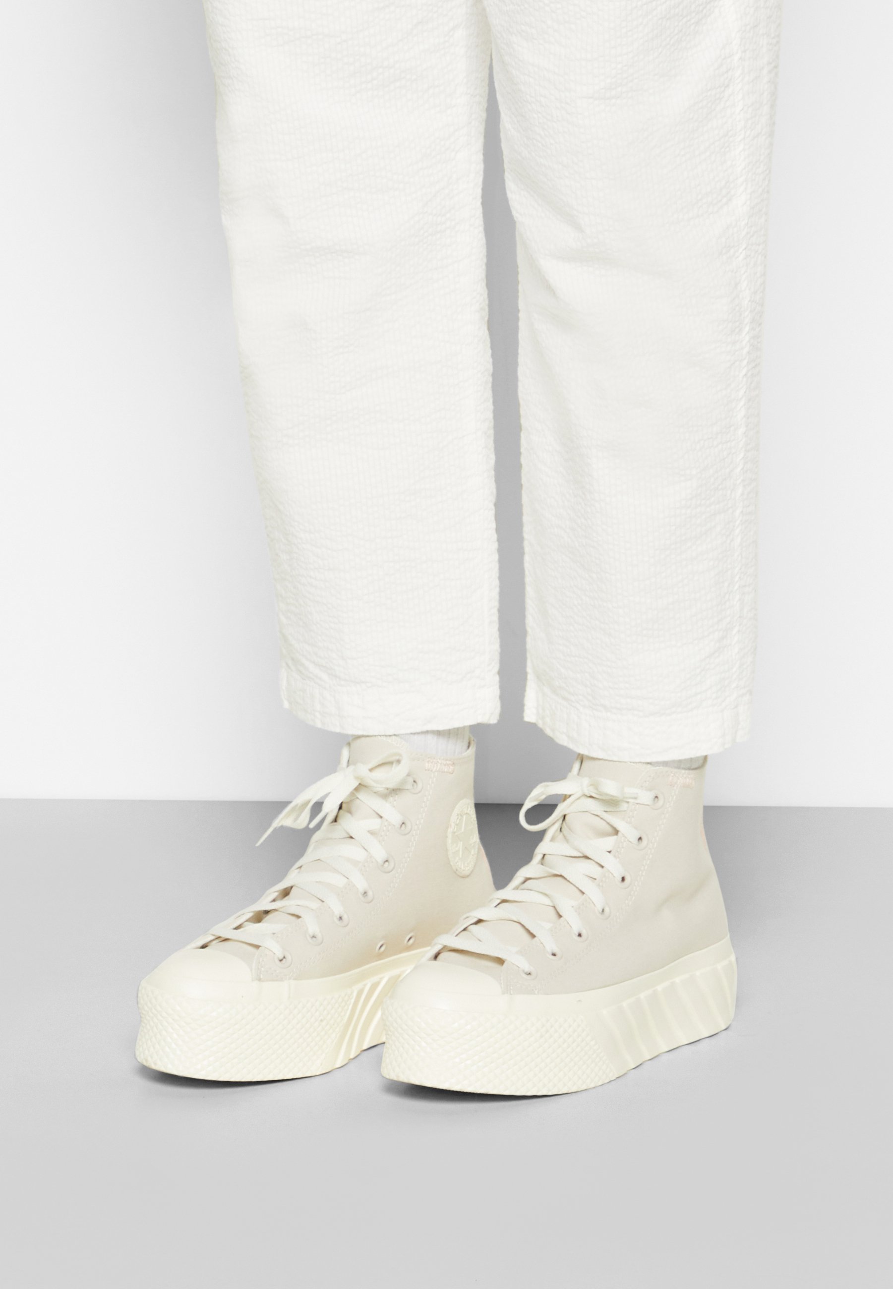 chucks platform sneakers