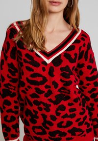 Derhy Sweter