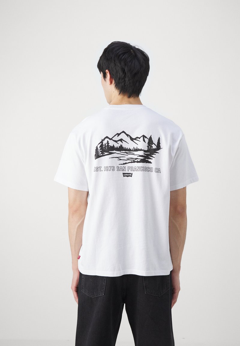 Levi's® VINTAGE FIT GRAPHIC - T-shirts print - white