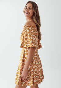 THE FATED PIERRE - Dnevna haljina - tan floral
