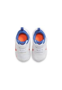 Nike Performance REVOLUTION 7 - Zapatillas running asfalto - white team orange astronomy blue total orange