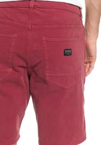 Quiksilver Farkkushortsit - brown