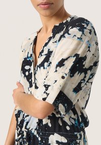 Soaked in Luxury ZAYA - Päevakleit - black cloud print