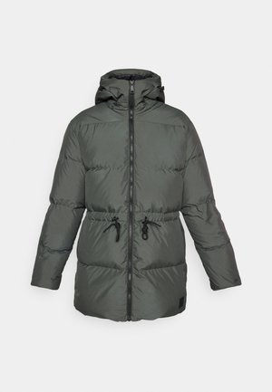 Donkergroene pufferjas met een capuchon, ritssluiting, verstelbare drawstring taille en een klassiek gewatteerd ontwerp. Soepele, gestructureerde afwerking.