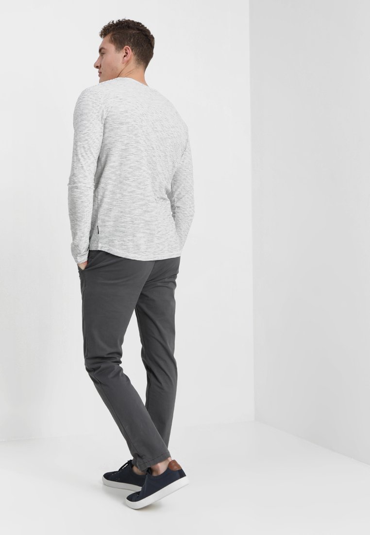 tommy hilfiger denton chino wool look