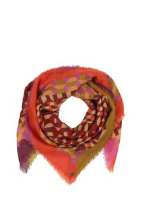 Sciarpa triangolare multicolore con motivi geometrici in tonalità di arancione, viola e verde, con bordi sfrangiati e un piccolo accento in metallo.