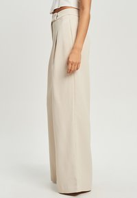 CALLI RENILA - Pantaloni - ecru