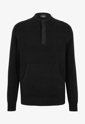 Schwarzer Langarmpullover mit Stehkragen, teilweisem Frontreißverschluss und Kängurutasche vorne.