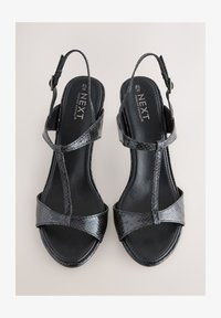 Non selezionato, black