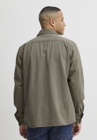 Solid FIDEL zieleń butelkowa
