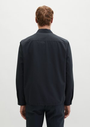 Marc O'Polo, MOP X DFB TRAVEL COLLECTION OVERSHIRT - Pluus - deep night blue