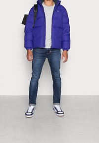 Tommy Jeans Dunjacka - blue